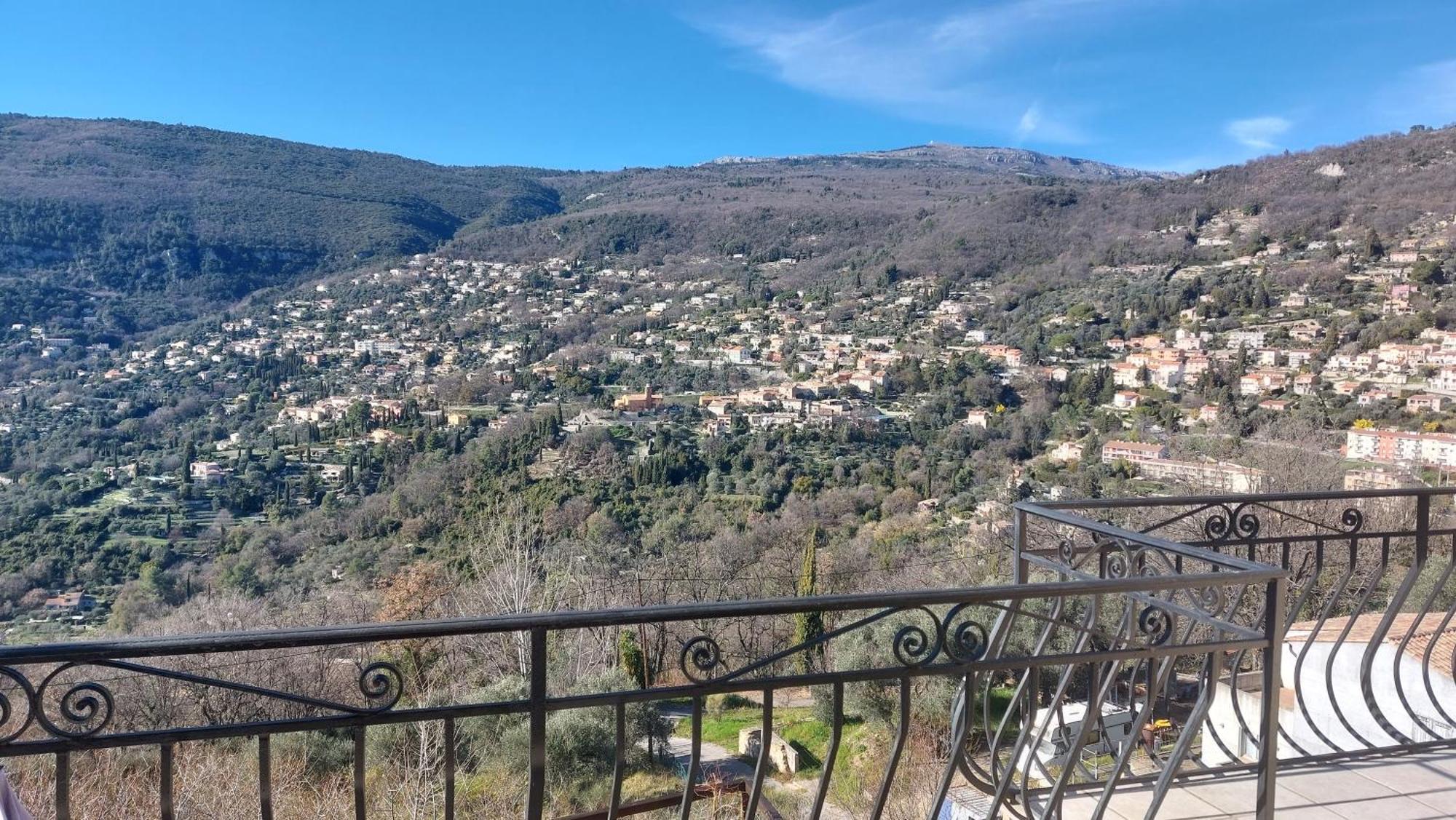De * Chateauneuf-Grasse